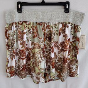 Super Soft Flouncy Boho Floral Shorts Elastic Waist Stretchy 1X & 3X Plus NEW